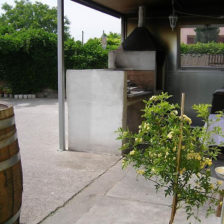 B&B 7 Camini San Giovanni Lupatoto Ngoại thất bức ảnh