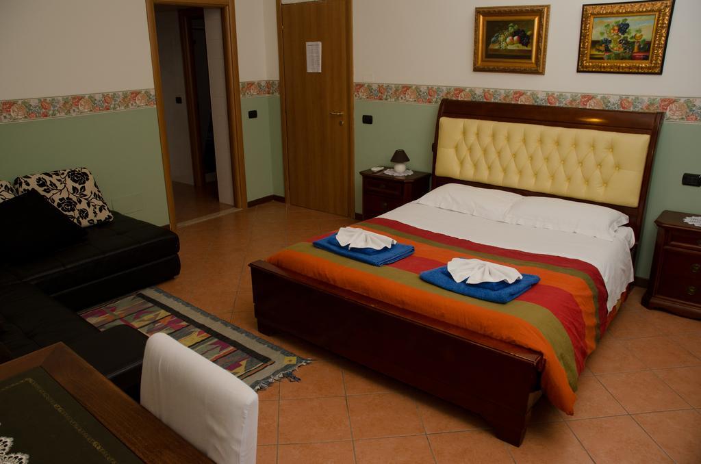 B&B 7 Camini San Giovanni Lupatoto Ngoại thất bức ảnh