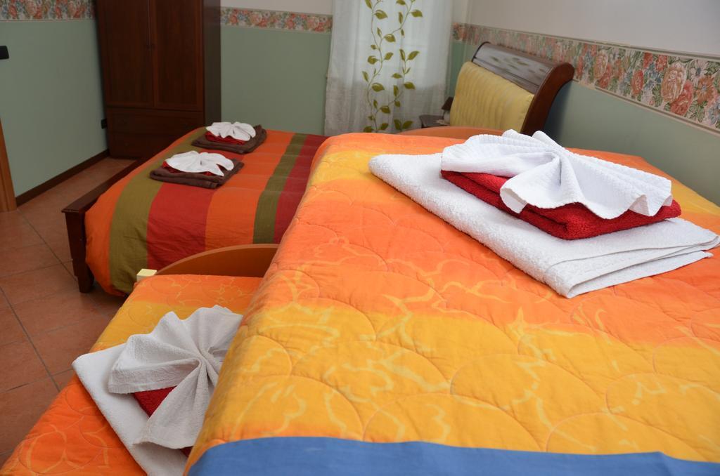 B&B 7 Camini San Giovanni Lupatoto Ngoại thất bức ảnh
